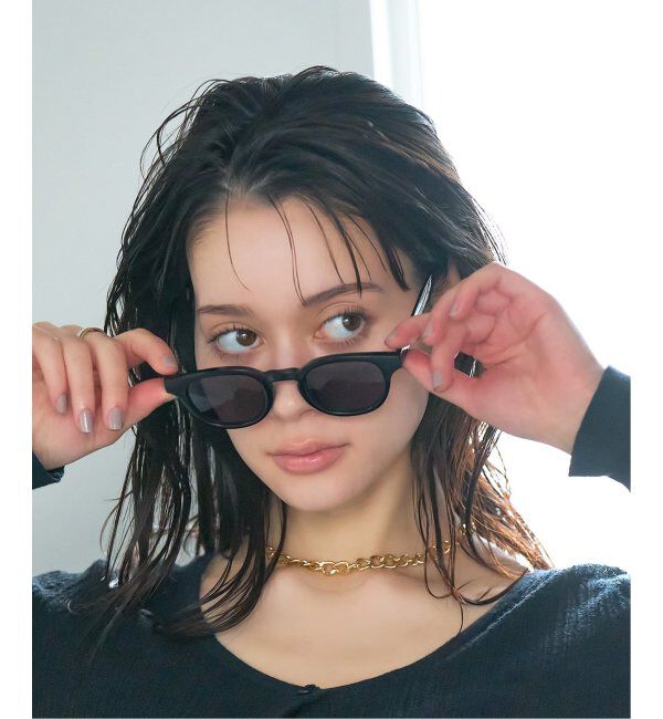  「【WEB限定】ウェリントン型 サングラス | カラーレンズ 軽量 トレンド 紫外線対策 UVカット ユニセックス」|サングラス|黒3