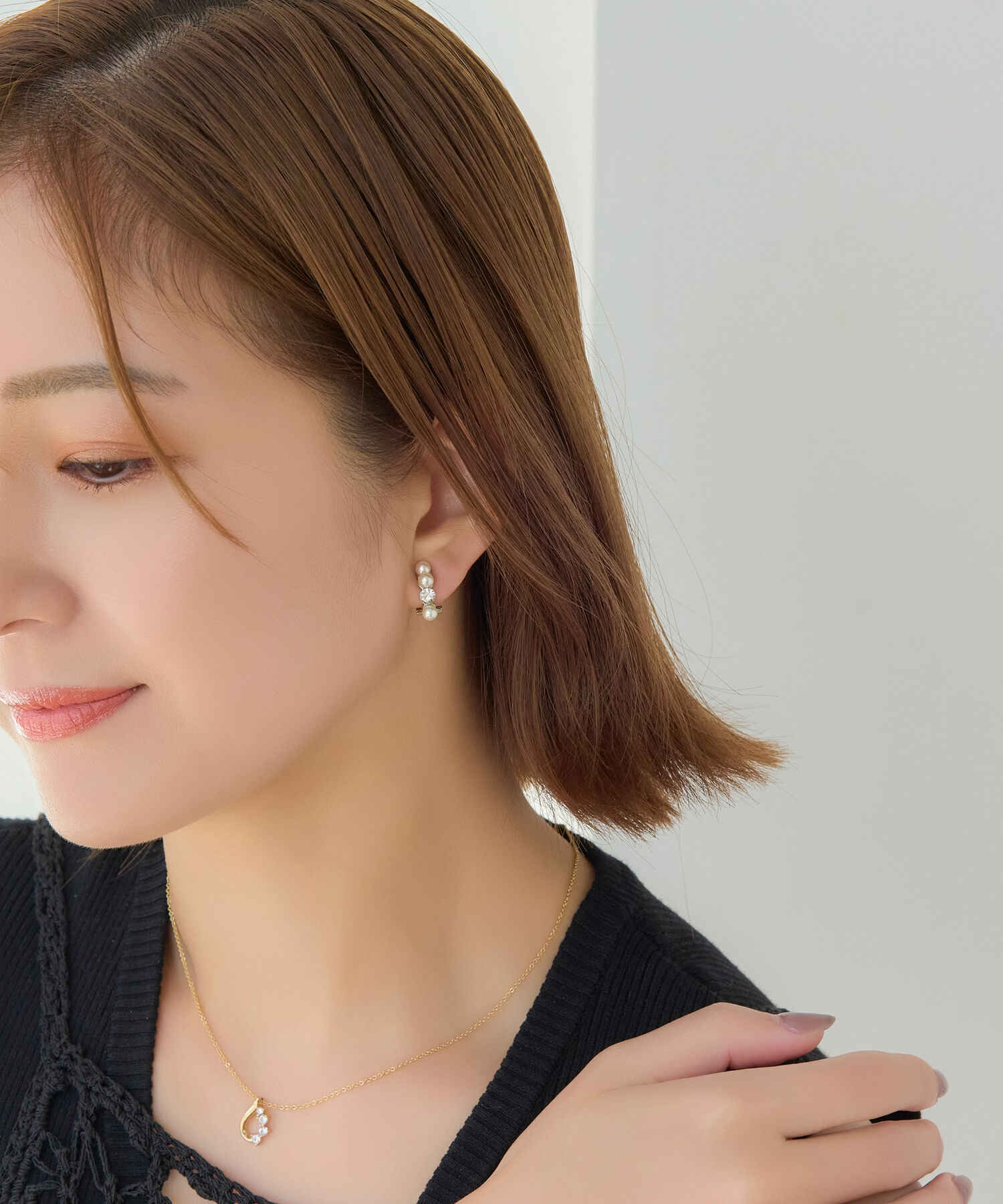 Phoebe「【シリーズ累計販売15000点突破】痛くないシリーズノーブルパールシャインエアリーイヤリング」|イヤリング|