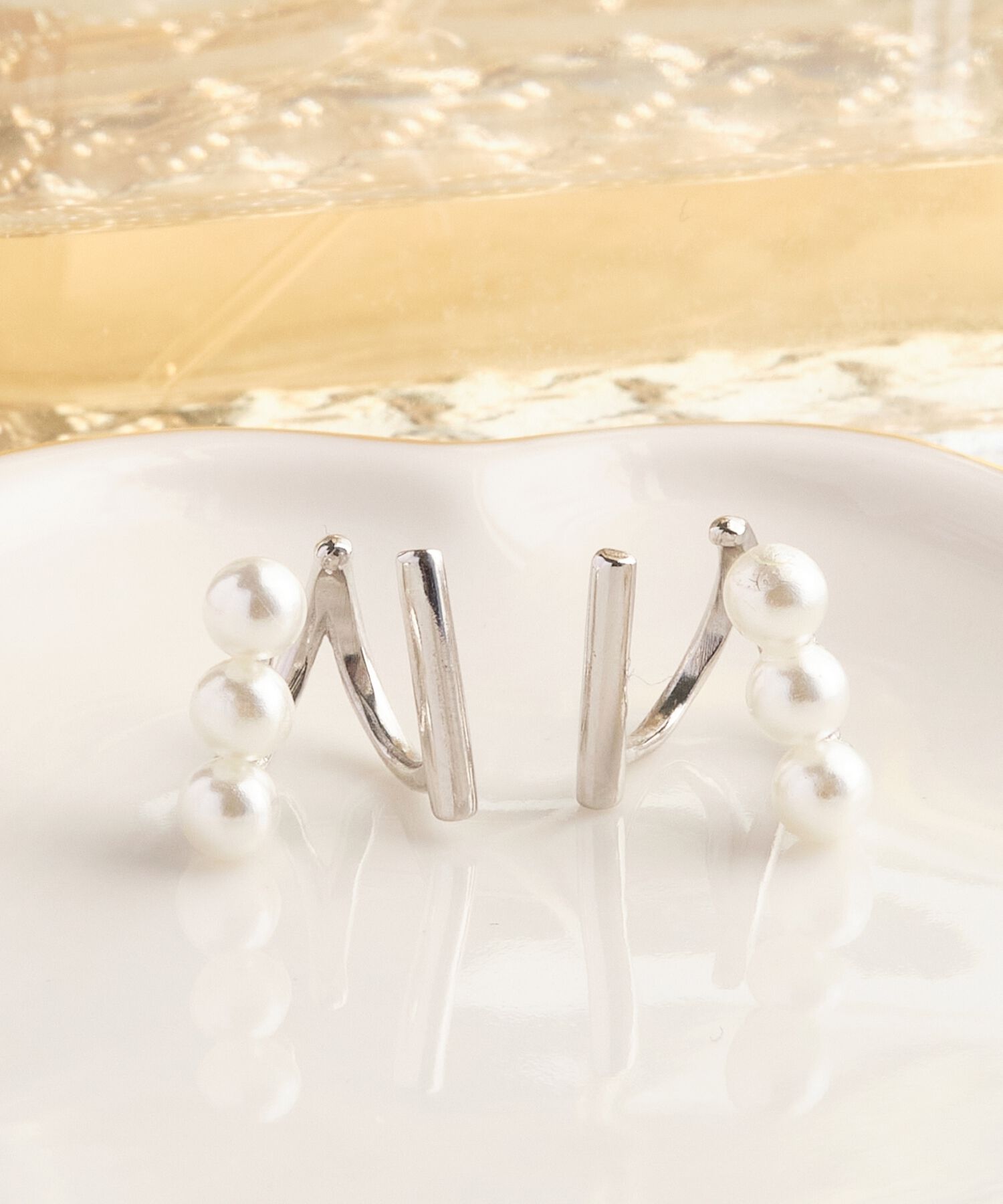 Phoebe「【シリーズ累計販売15000点突破！】ダブルデコレイトカフイヤリング　シルバー」|イヤリング|