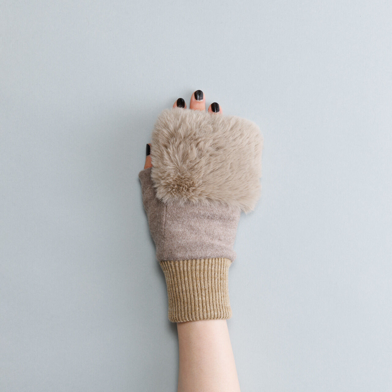 BACKYARD FAMILY「クロダ 手袋 レディース 通販 グローブ 手ぶくろ 指なし ハンドウォーマー ハンドカバー 暖かい」|手袋|