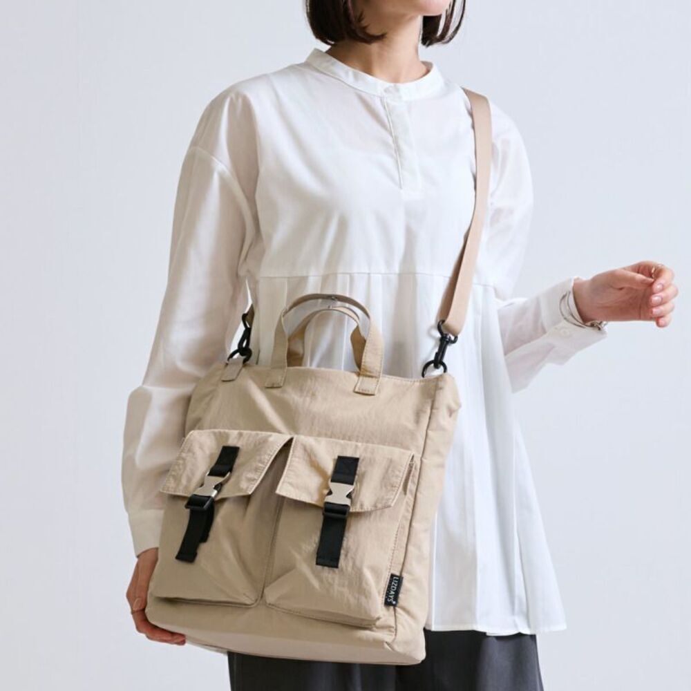 BACKYARD FAMILY「リズデイズ ショルダーバッグ 通販 lizdays トートバッグ Kacchirin」|トートバッグ|ベージュ1