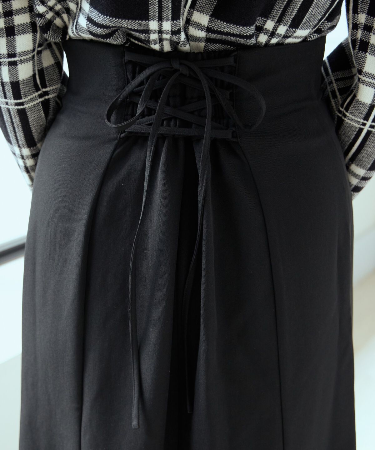 アンドクチュール「フロントZIPマーメイドスカート」|フレア|