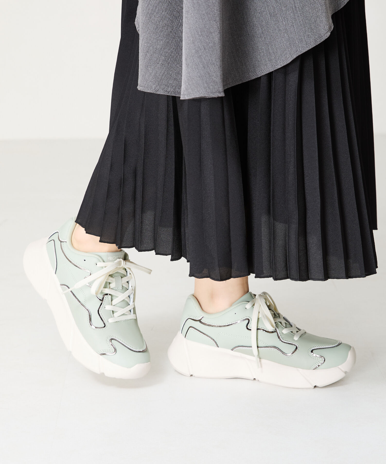 ORiental TRaffic「【トレンド】メタリックライン厚底スニーカー/OT3727」|スニーカー|