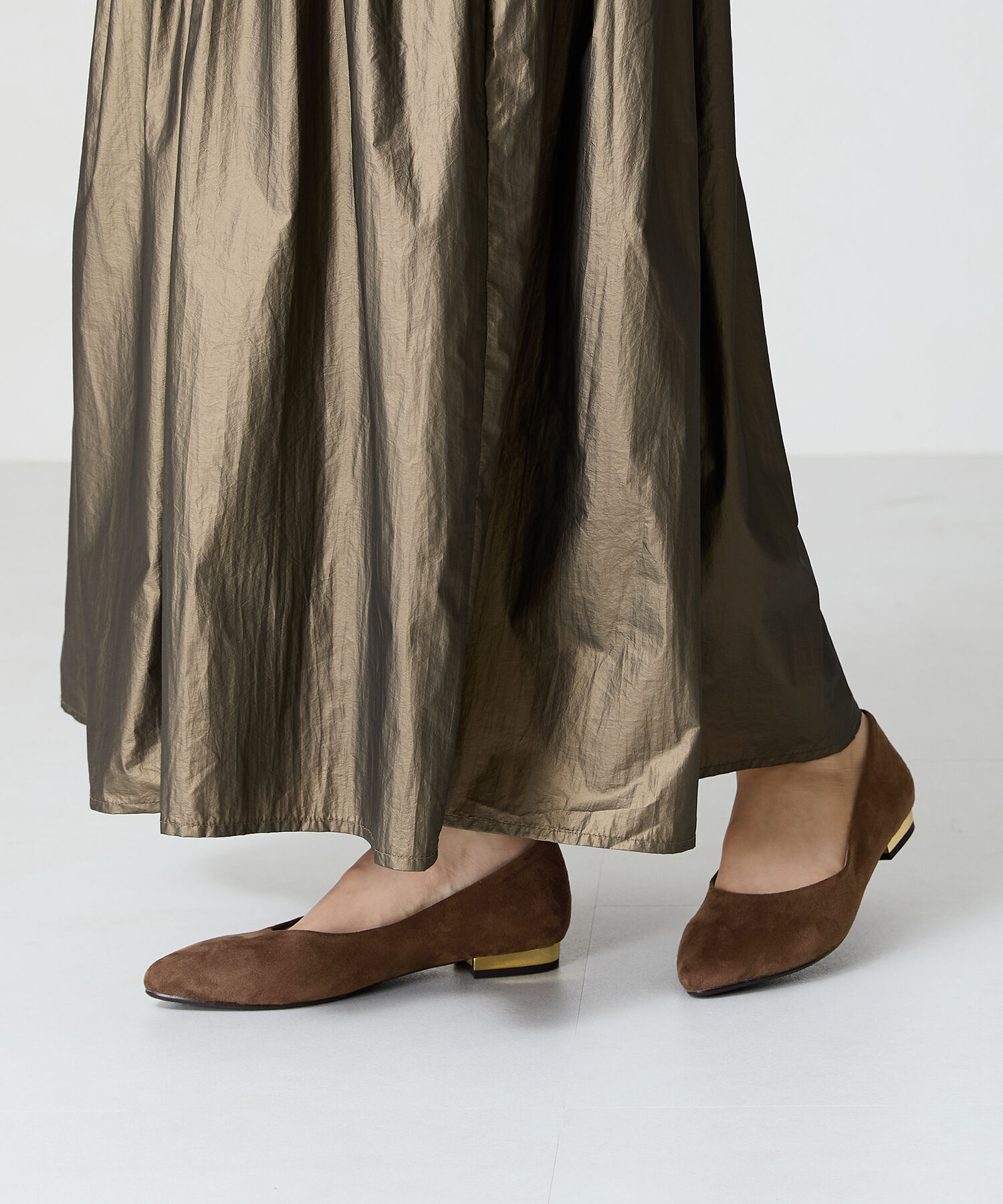 ORiental TRaffic「【WEB限定 / 累計15万足突破】ポインテッドトゥ フラット パンプス /R-4007 通勤靴 厚手クッション」|パンプス|