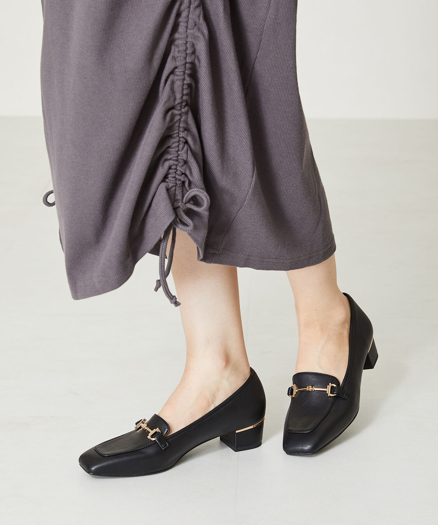 WA Oriental TRaffic「【定番】メタリックラインビットヒールローファー/42101」|ローファー|