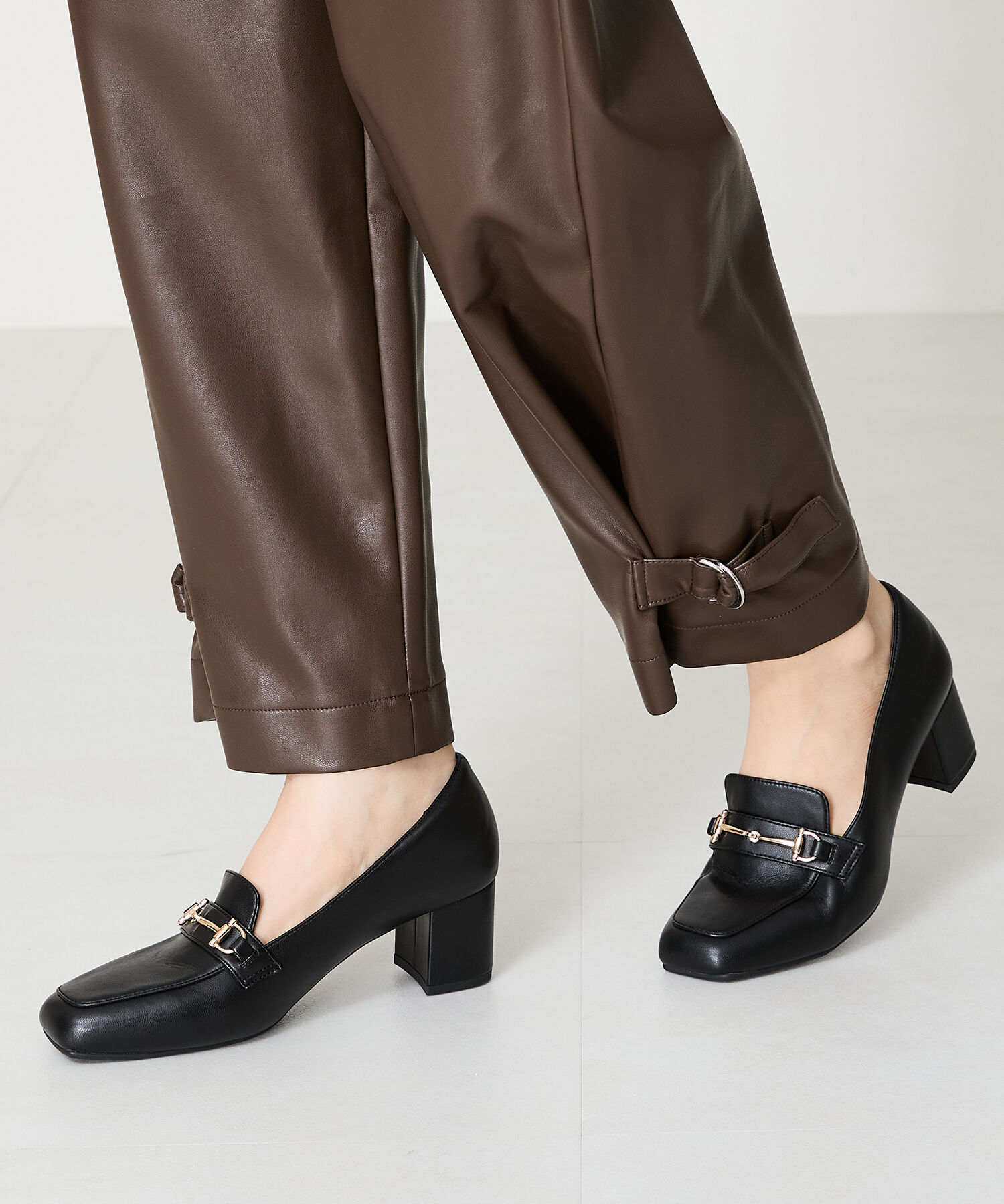 ORiental TRaffic「【跳べるパンプス/シリーズ累計１５０万足突破 】ビット ヒールローファー /R-3214 厚手クッション」|パンプス|