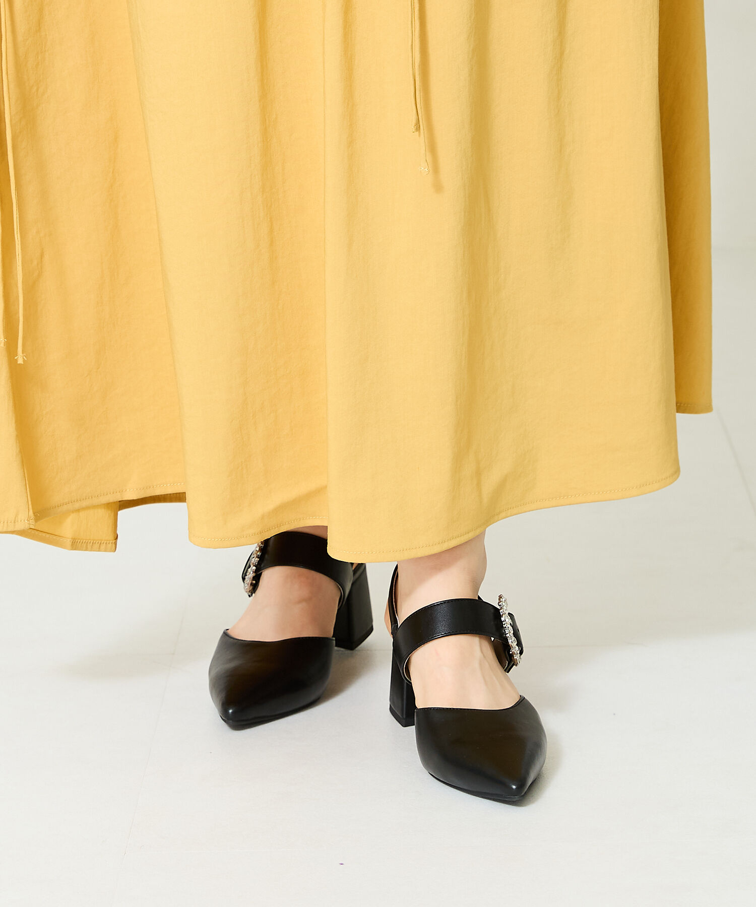 ORiental TRaffic「ビジューバックルストラップパンプス/41125」|パンプス|