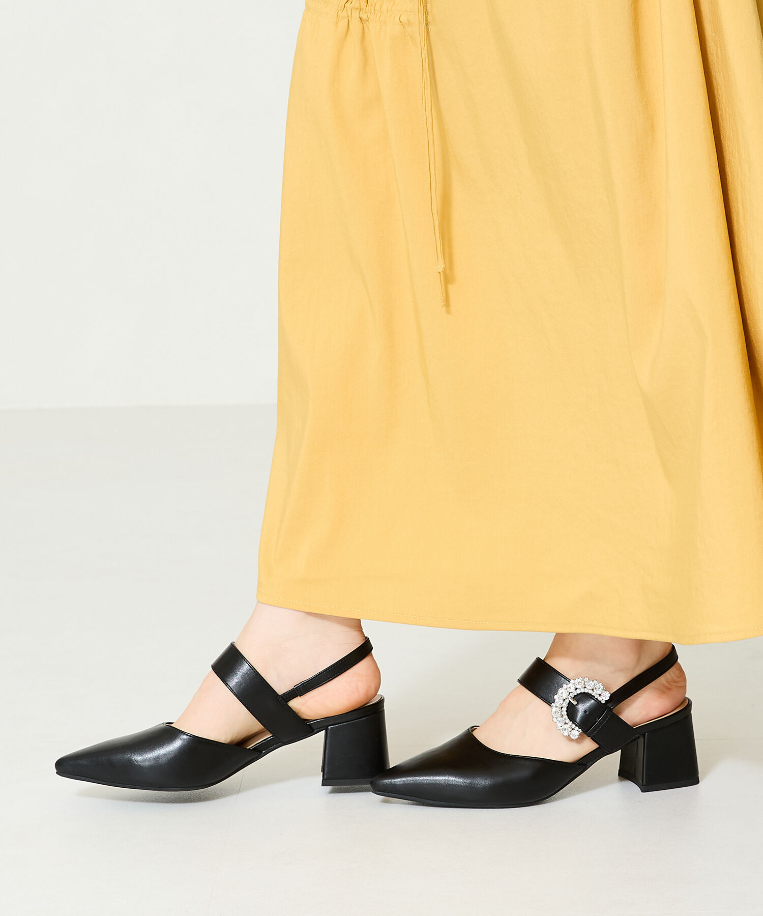 ORiental TRaffic「ビジューバックルストラップパンプス/41125」|パンプス|