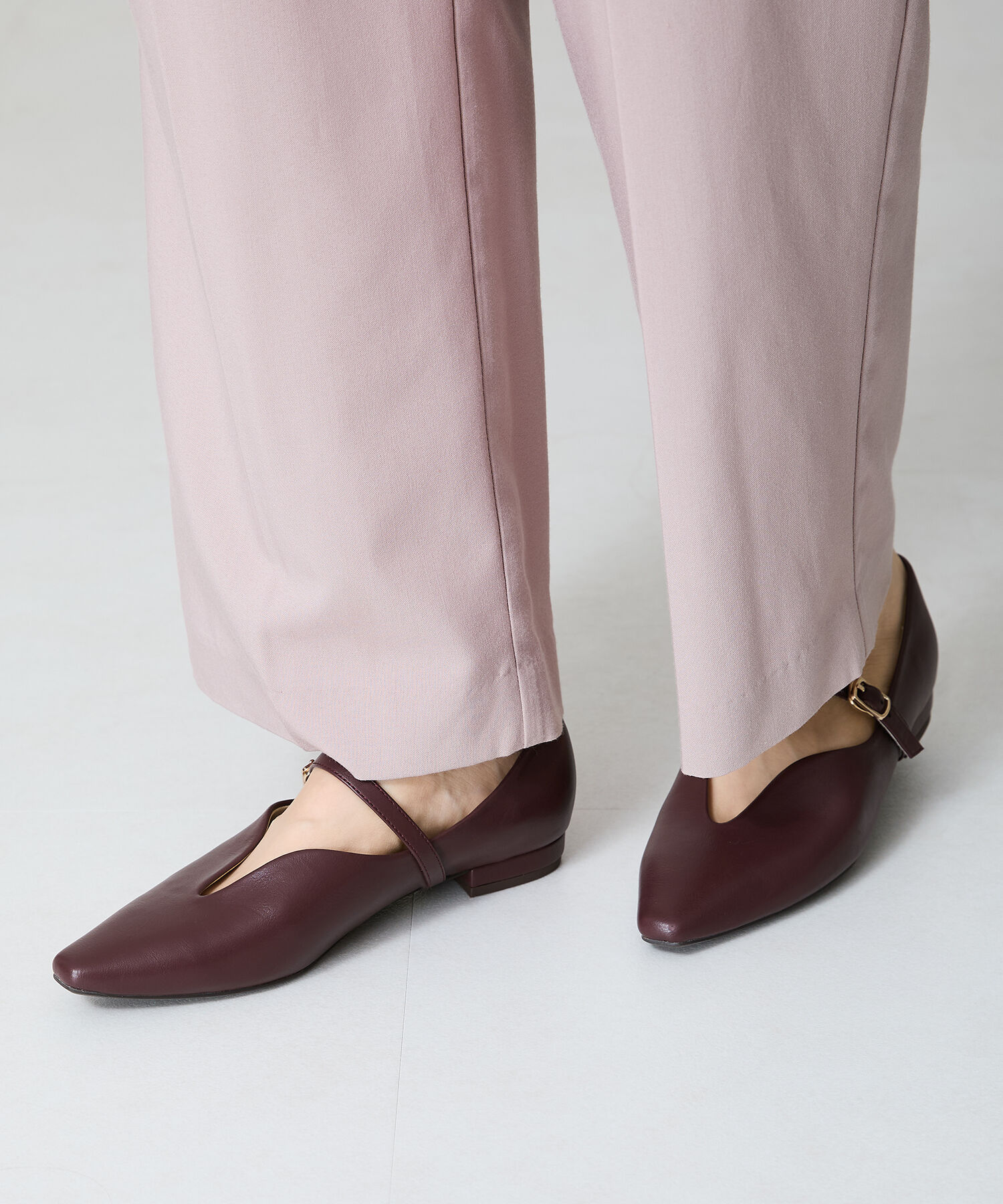 ORiental TRaffic「ベルト デザイン フラットパンプス /45302  ベーシック  シンプル ストラップパンプス」|パンプス|