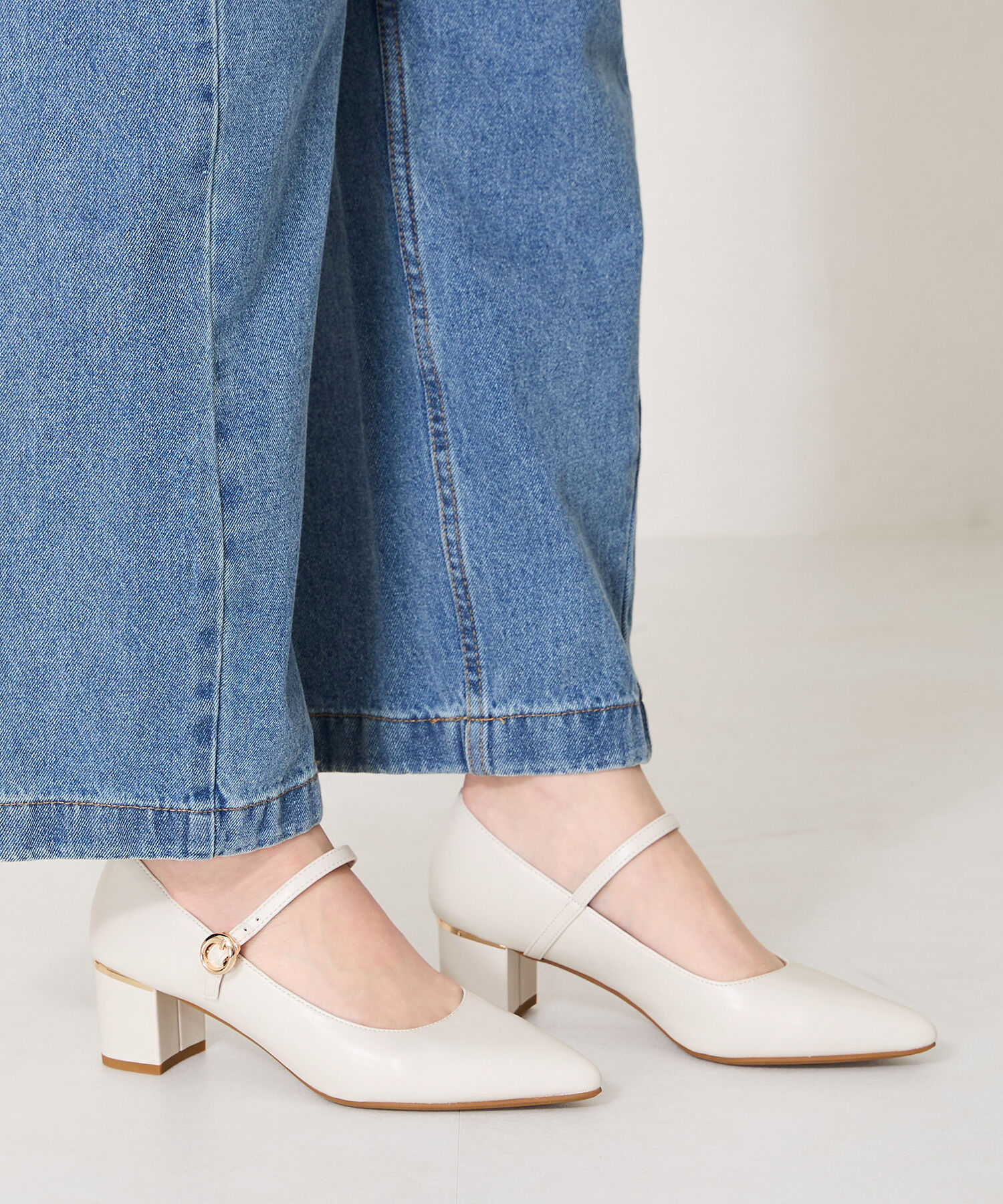 WA Oriental TRaffic「ポインテッドトゥストラップパンプス/52103」|パンプス|