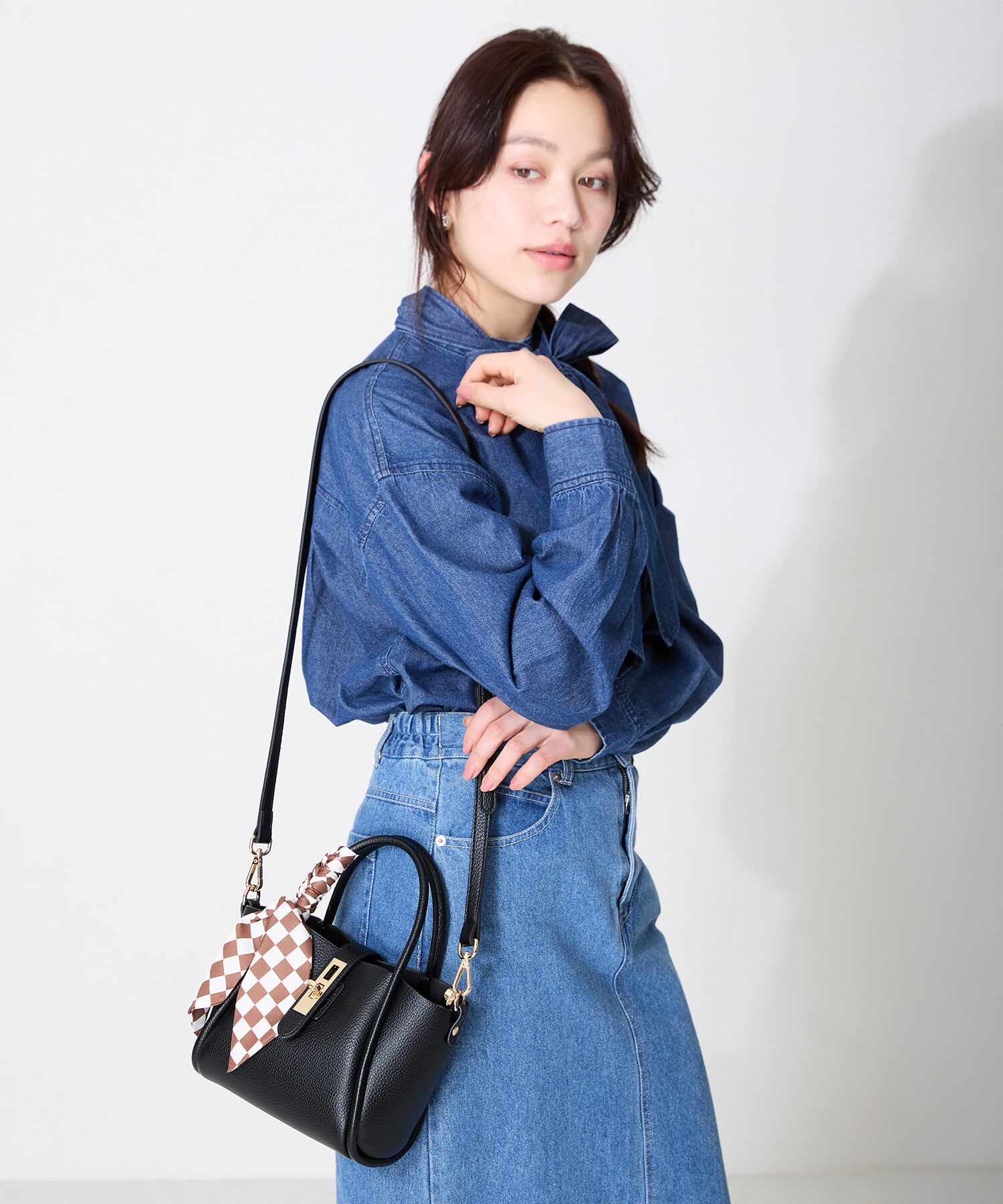 ORiental TRaffic「【新作】●2025春夏新作●スカーフ付き2wayハンドバッグ/BA-252 ハンドバッグ」|ハンドバッグ|BLACK