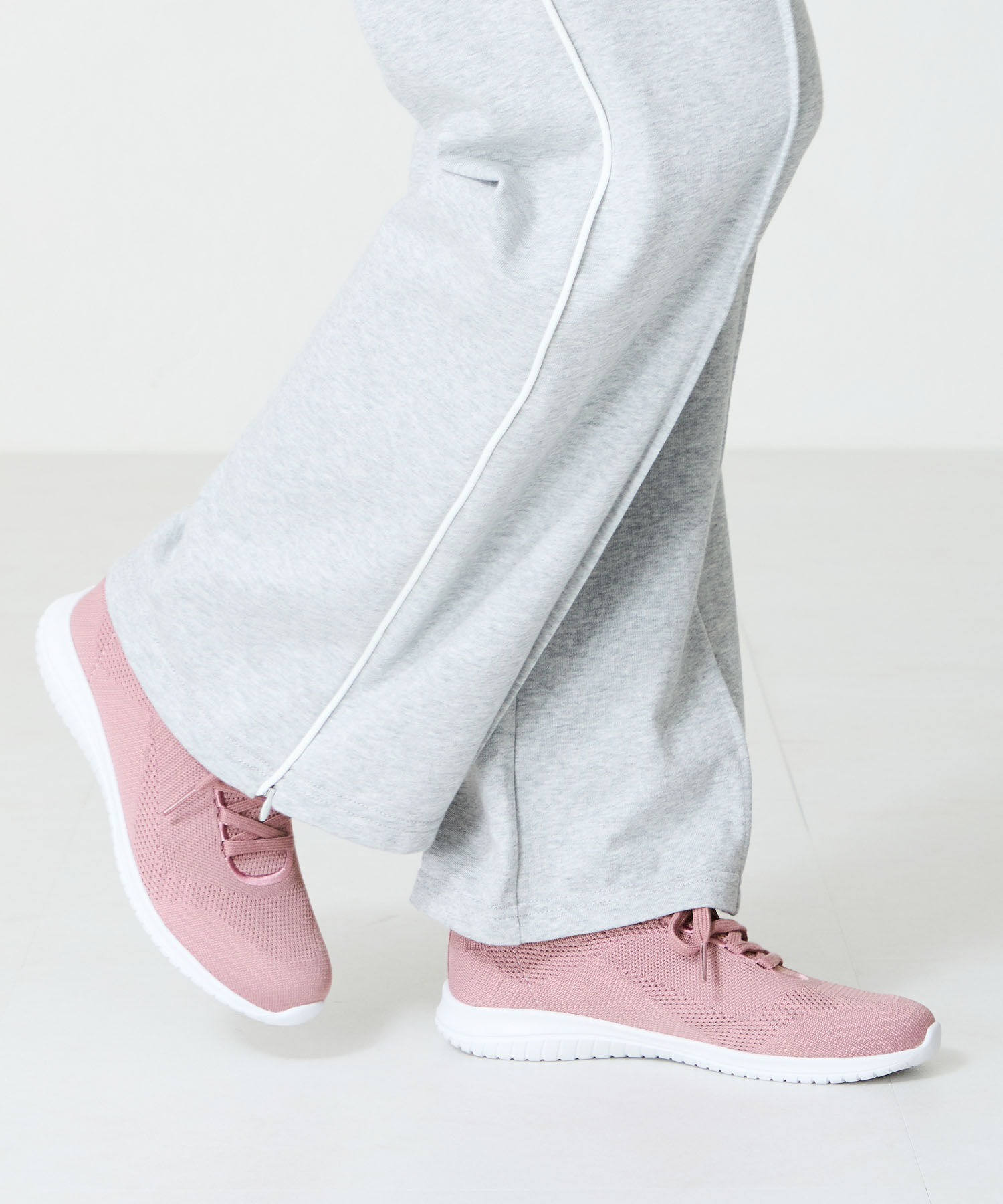 ORiental TRaffic「●2025春夏新作●レースアップ ニット スニーカー /OT3765  トレンド　人気  軽い ワンタッチ」|スニーカー|