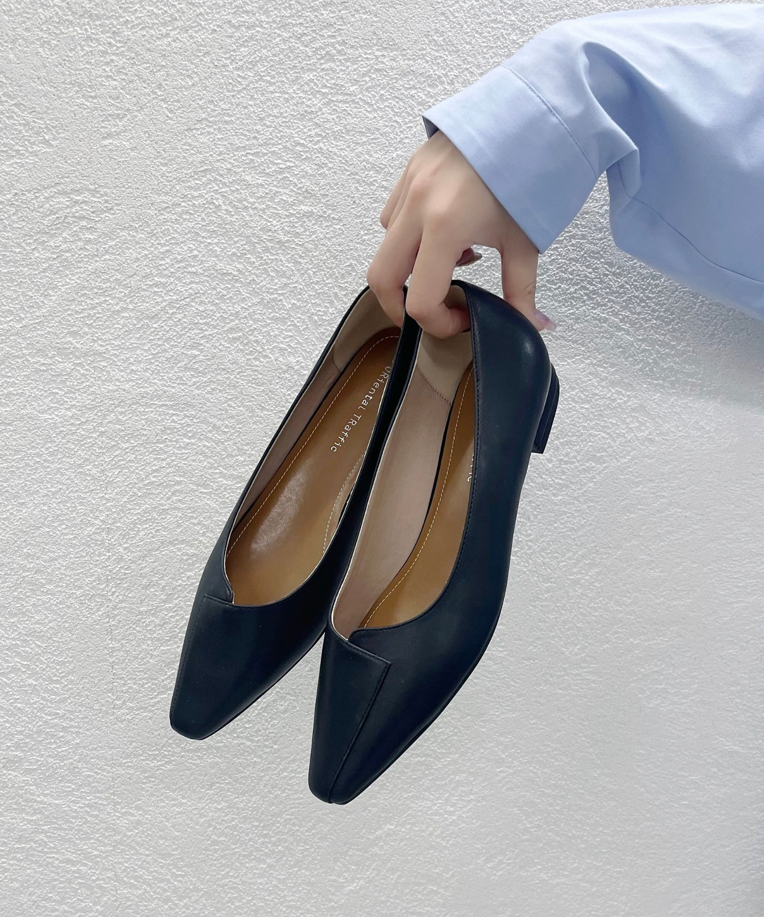 ORiental TRaffic「アシンメトリーデザイン フラット パンプス /55102 通勤靴 すっきりシルエット」|パンプス|