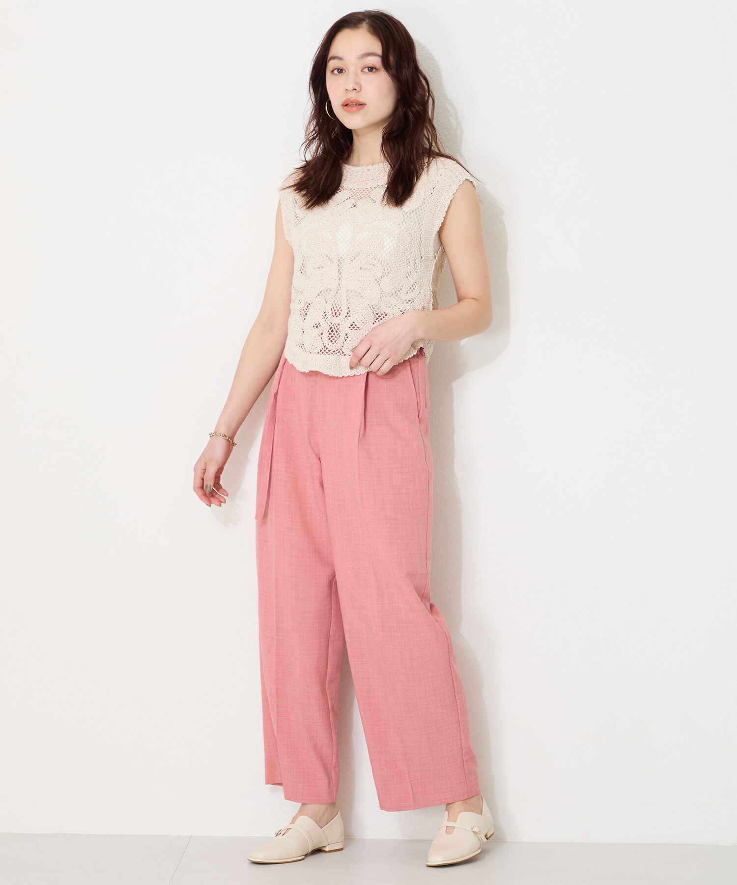 ORiental TRaffic「【WEB限定】ベルトデザインウエーブカットバブーシュ /55104 パンプス フラット 甲深 通勤靴」|パンプス|