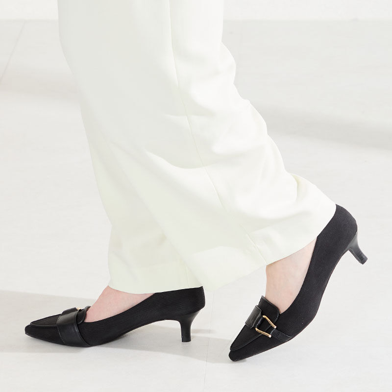 WA Oriental TRaffic「●2026春夏新作●サイドバックルポインテッドトゥパンプス/62104」|パンプス|BLACK