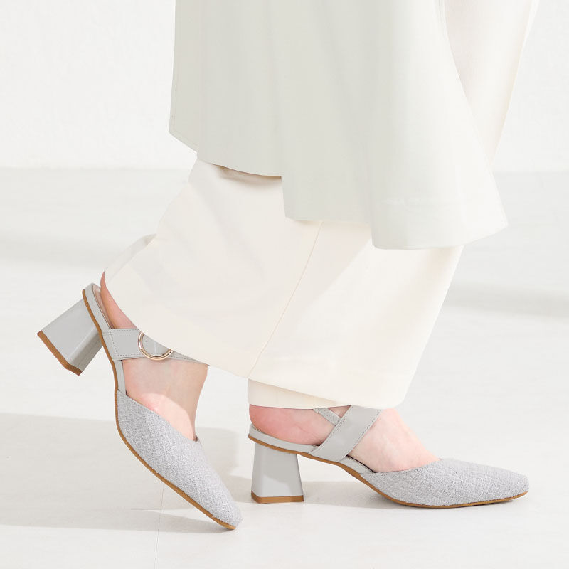 ORiental TRaffic「●2026春夏新作●ラウンドバックルセパレートパンプス/61122」|パンプス|GREY