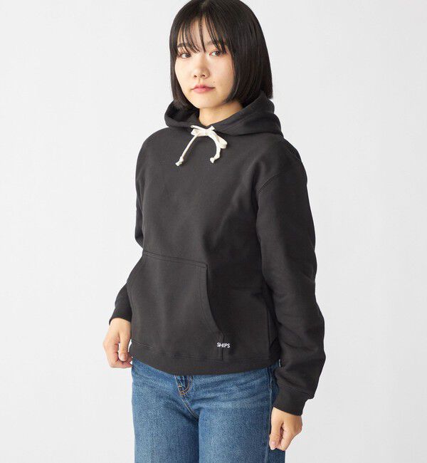 SHIPS「【WEB限定】SHIPS: マイクロ SHIPS 刺繍 ロゴ 裏毛 スウェット プルオーバーパーカー」|パーカー|