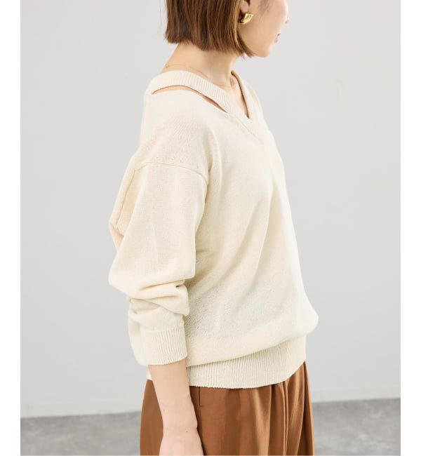 IENA「カットオフカラーVネックプルオーバー」|ニット・セーター|