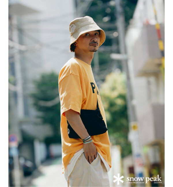 JOURNAL STANDARD relume「SNOW PEAK / スノーピーク 別注 &rdquo;PEAK SNOW&rdquo; ロゴTシャツ」|Tシャツ・カットソー|オレンジ