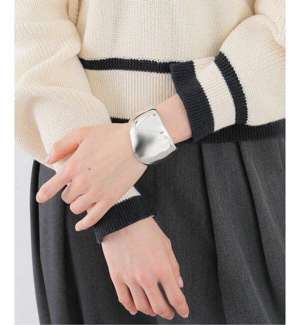 journal standard L'essage「【V'ESSENCEヴェッセンス】 CURVE BANGLE/バングル」|ブレスレット・バングル|シルバー