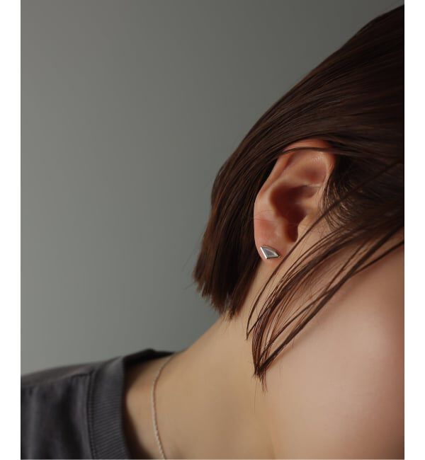 Spick and Span「【SAMH by LILAS】ダイヤモンドカットシェルピアス SV（両耳）」|ピアス|シルバー