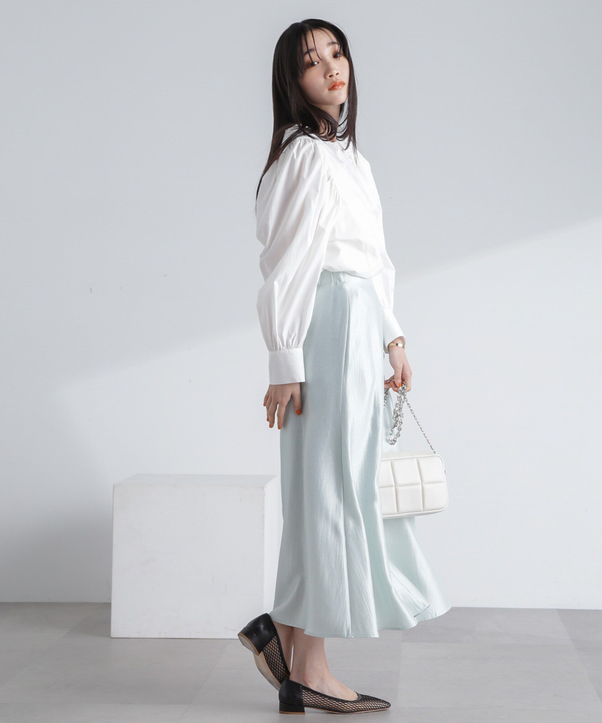 nano･universe「シャイニーサテンロングスカート」|スカート|