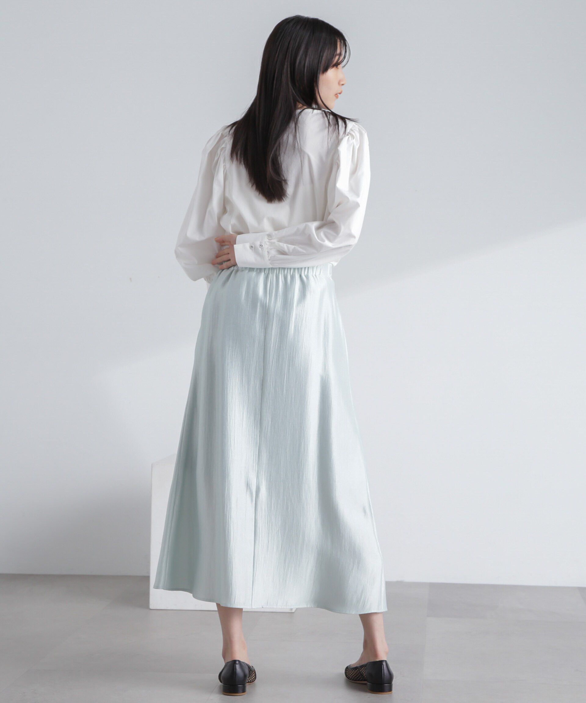 nano･universe「シャイニーサテンロングスカート」|スカート|