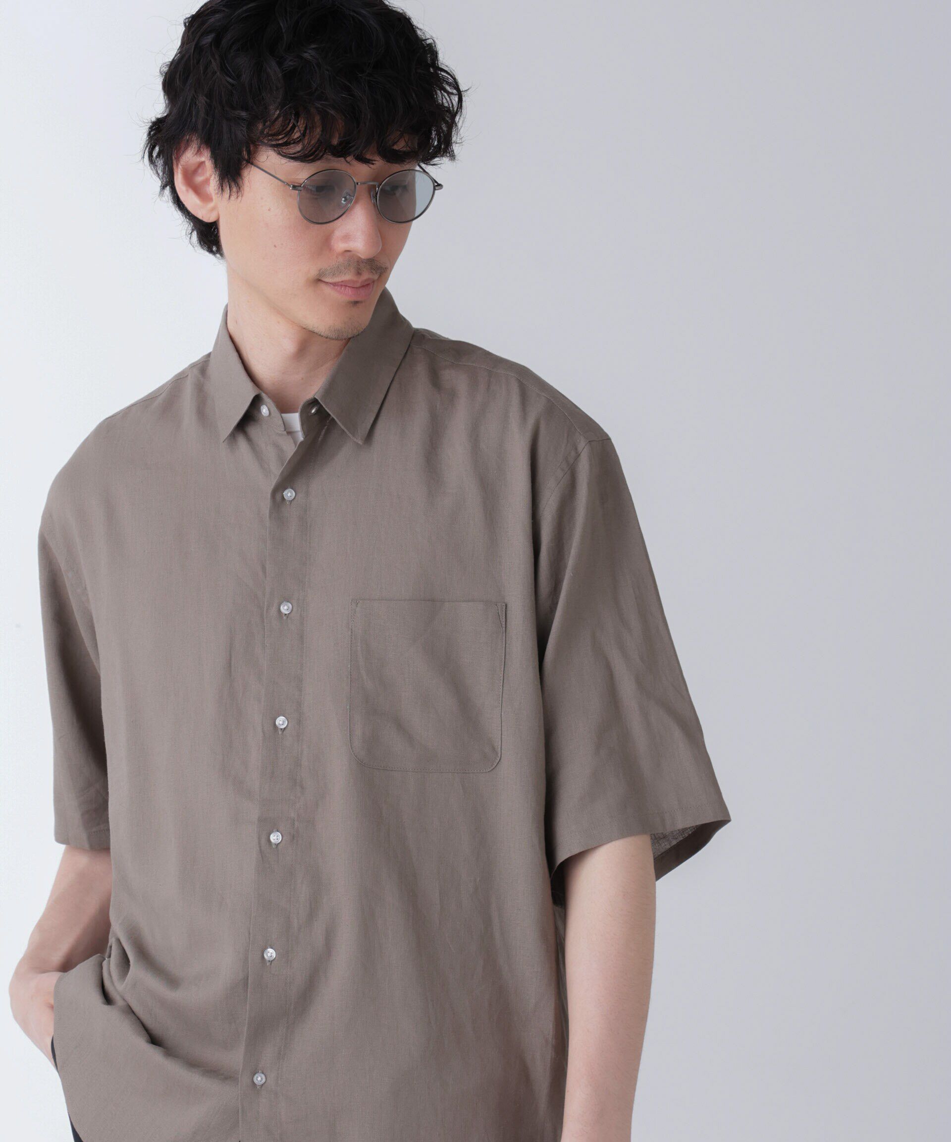 nano･universe「アンチスメルリネンシャツ 半袖」|シャツ・ブラウス|モカ3