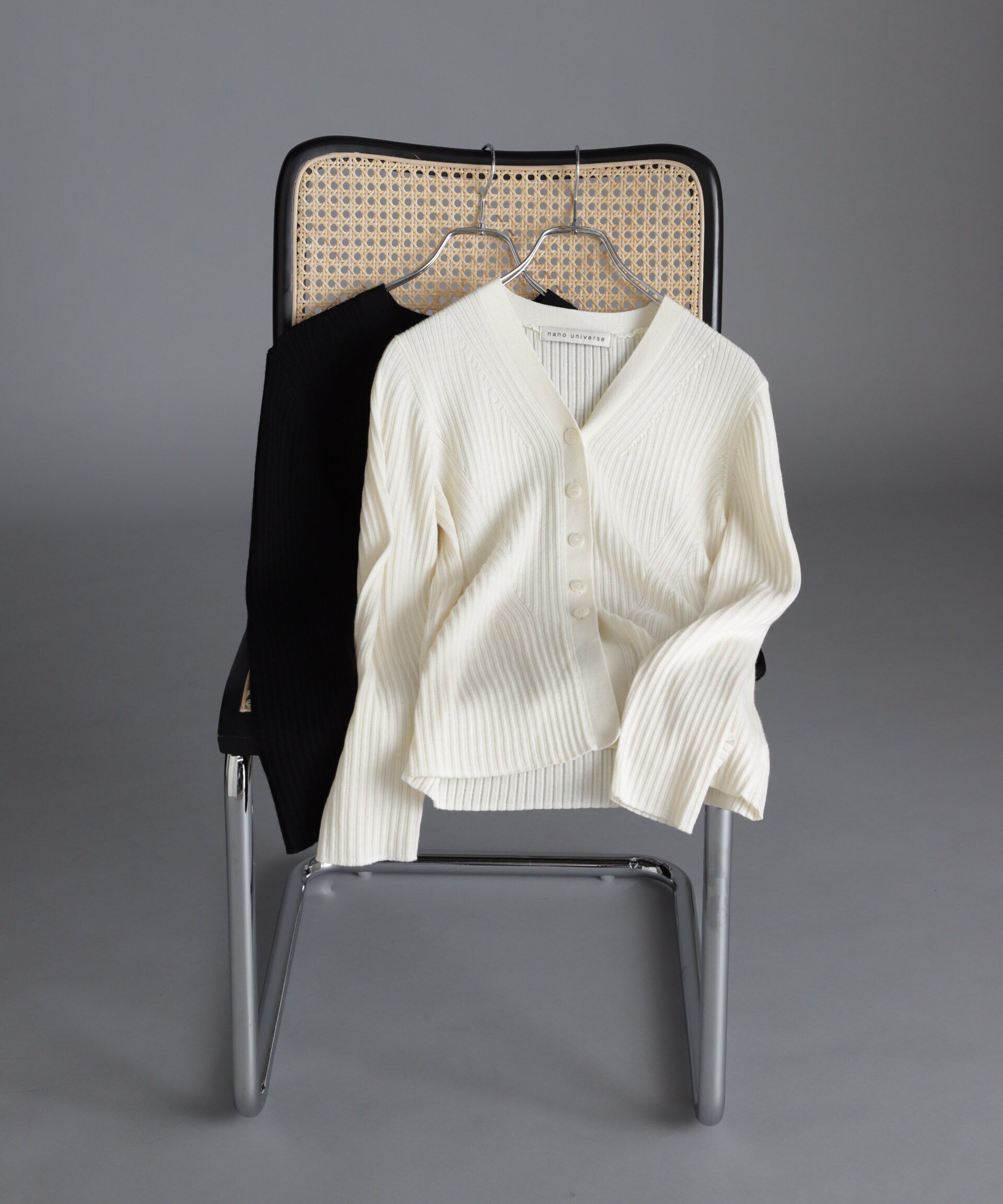 nano･universe「毛玉レスニットVネックリブカーディガン」|ニット・セーター|ホワイト