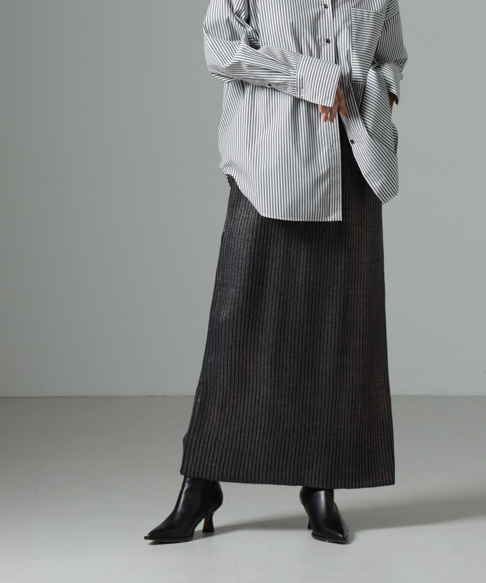 nano･universe「LOGAN/Foil スカート」|スカート|チャコール3