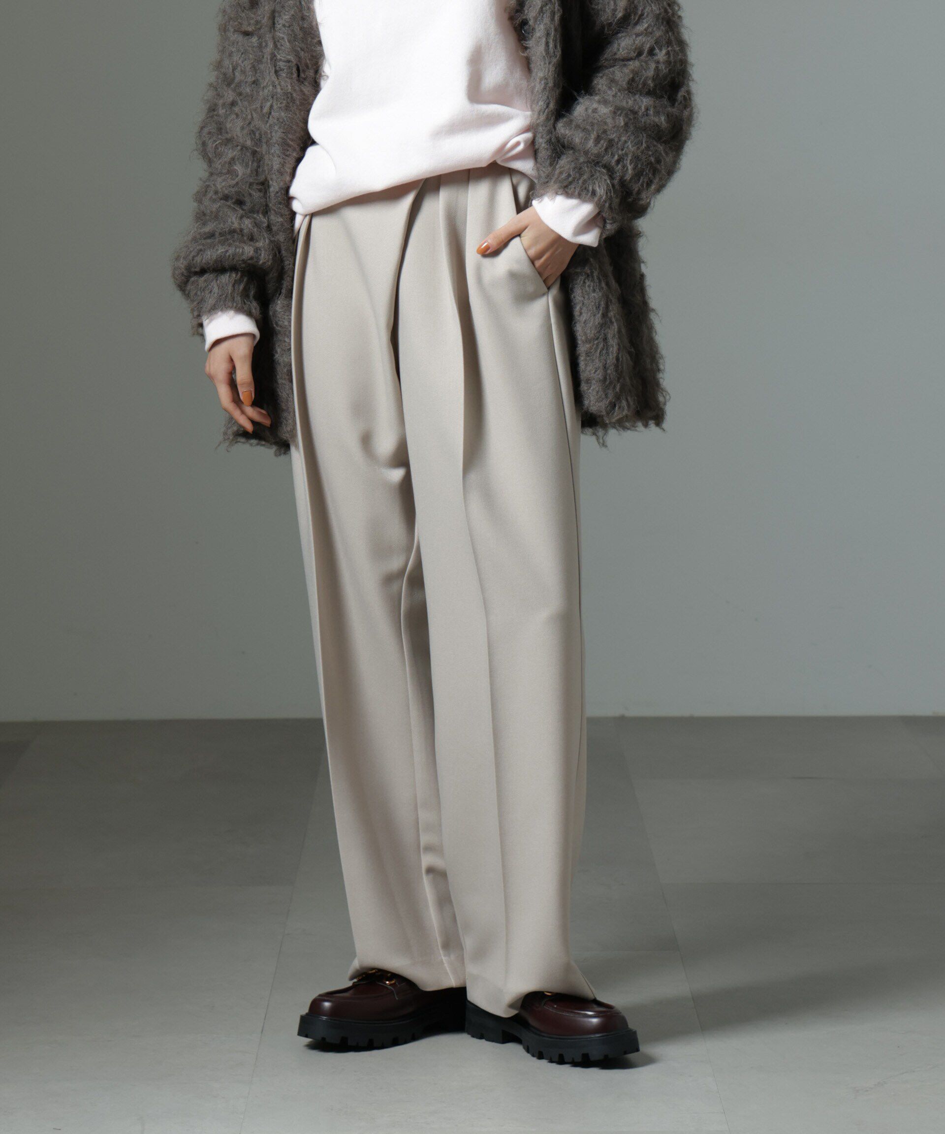 nano･universe「ラップタックパンツ」|チノ|