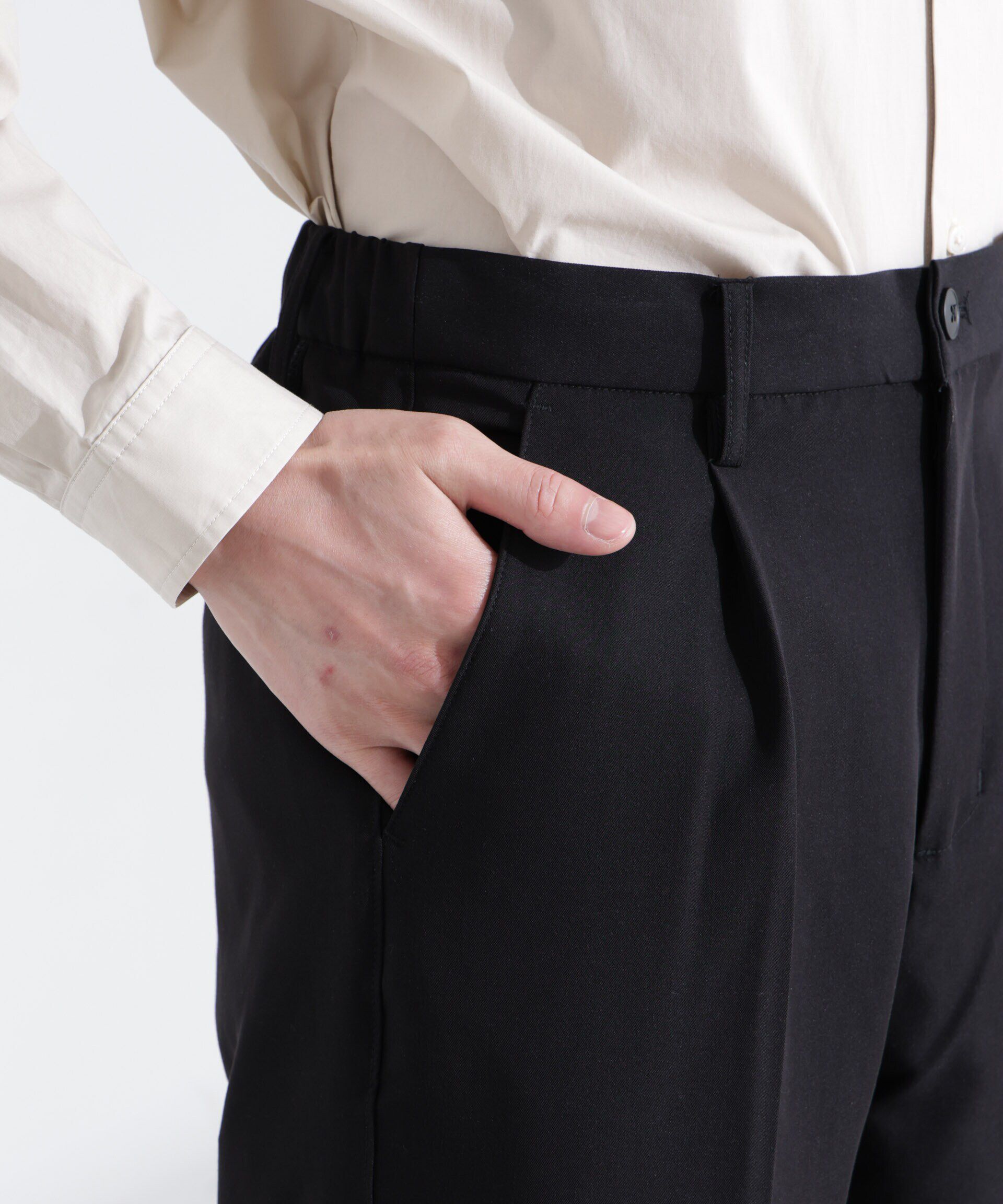 nano･universe「ALWAYS EASY ワンタックスラックス」|チノ|