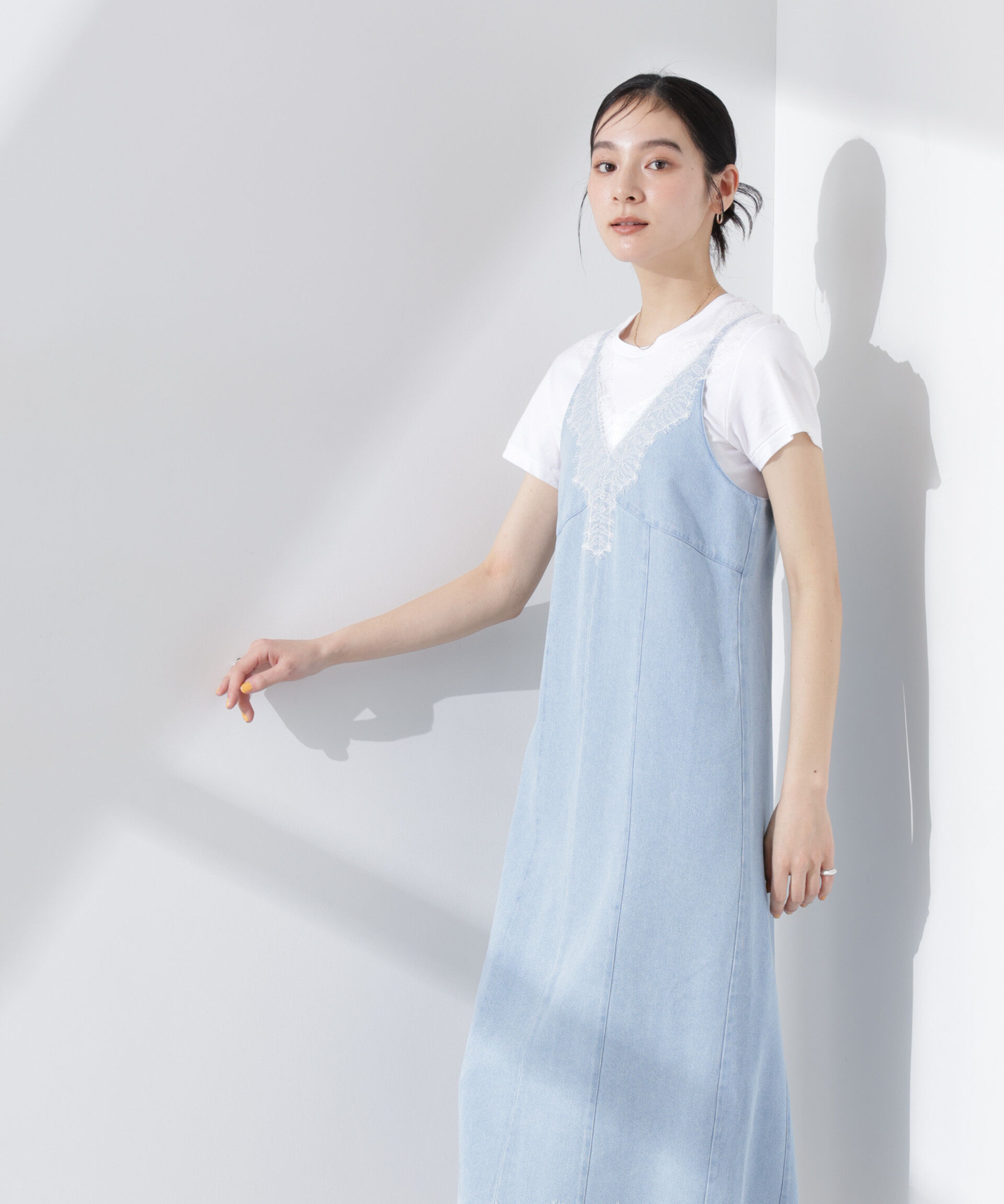 nano･universe「レースディティールデニムドレス」|ワンピース|