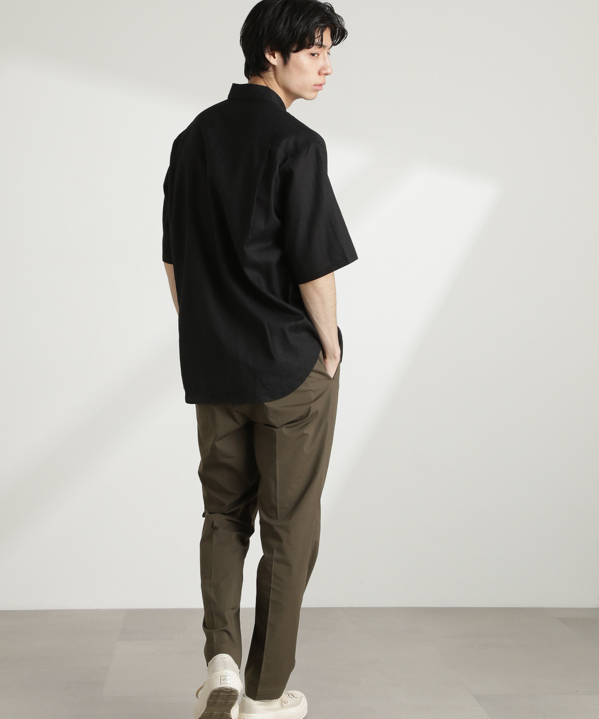 nano･universe「アンチスメルリネン レギュラーカラー 半袖」|シャツ・ブラウス|