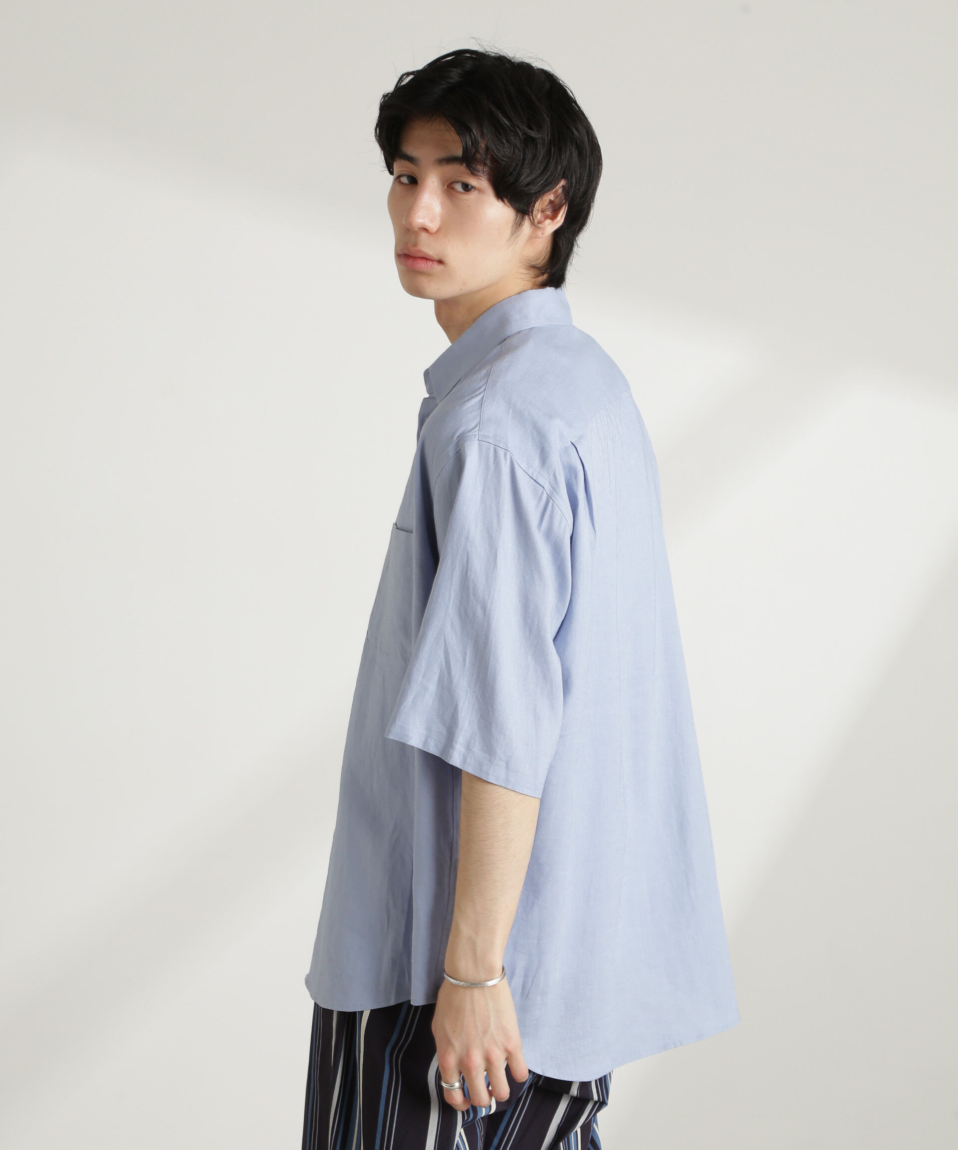 nano･universe「アンチスメルリネン レギュラーカラー 半袖」|シャツ・ブラウス|