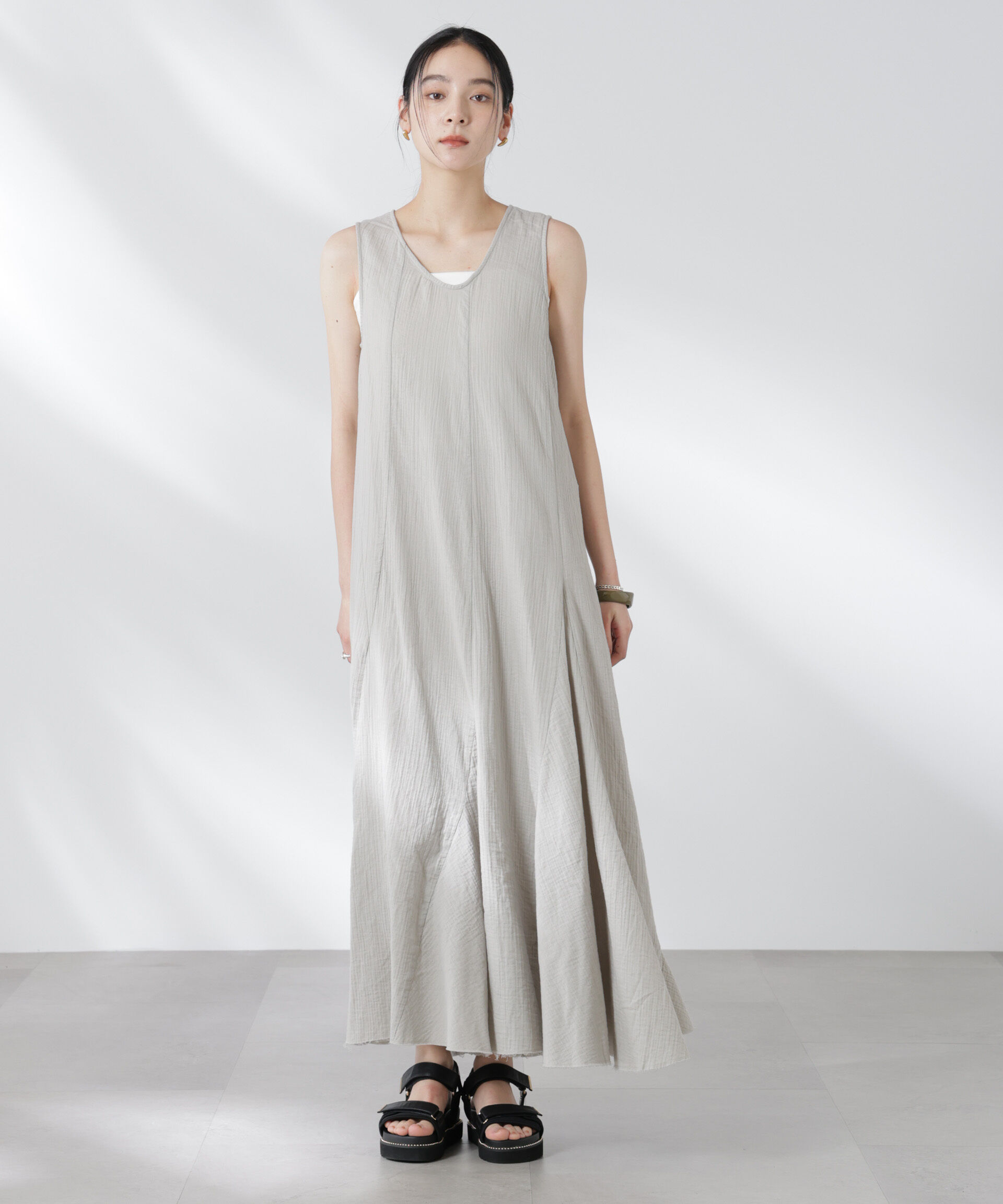 nano･universe「GREYCHORD/ASHLEY スリーブレスドレス」|ワンピース|