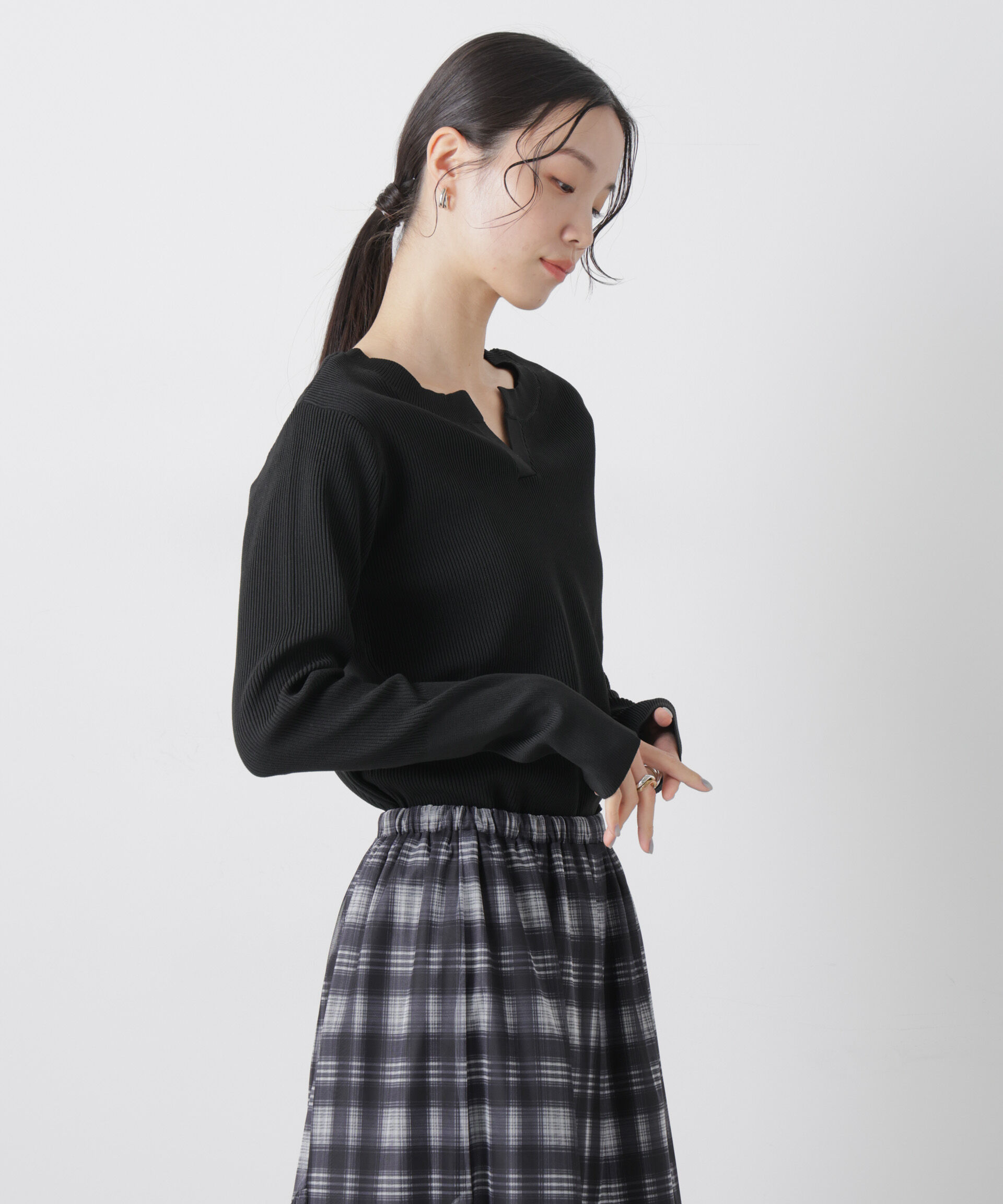 nano･universe「洗濯機洗い可スポンディッシュニット前後2wayトップス」|ニット・セーター|