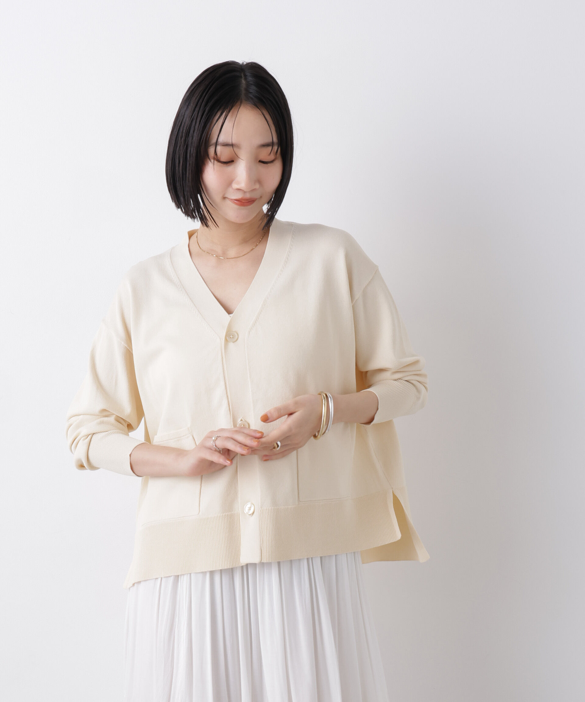 nano･universe「洗濯機洗い可UVカット接触冷感Vネックカーディガン」|ニット・セーター|