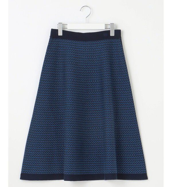 自由区「【WEB限定カラーあり・洗える】リバーシブルニット セットアップ(プルオーバー&times;フレアスカート)」|スーツ|