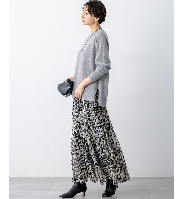 23区「【見上愛さん着用/Oggi・STORY掲載】ピュアカシミヤ クルーネック ニット」|ニット・セーター|