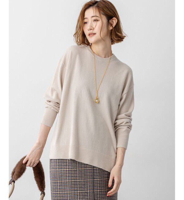 23区「【見上愛さん着用/Oggi・STORY掲載】ピュアカシミヤ クルーネック ニット」|ニット・セーター|ベージュ系