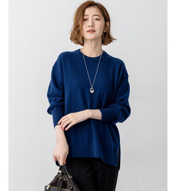 23区「【見上愛さん着用/Oggi・STORY掲載】ピュアカシミヤ クルーネック ニット」|ニット・セーター|ブルー系