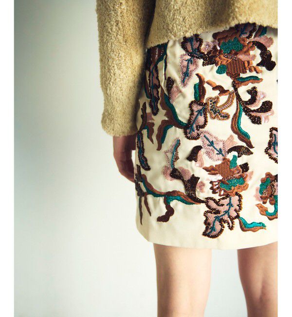 GRACE CONTINENTAL「ビーズ刺繍ミニスカート」|スカート|