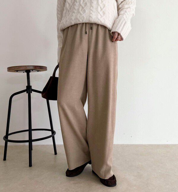 fredy emue「シルキーウォームセミワイドイージーパンツ」|チノ|