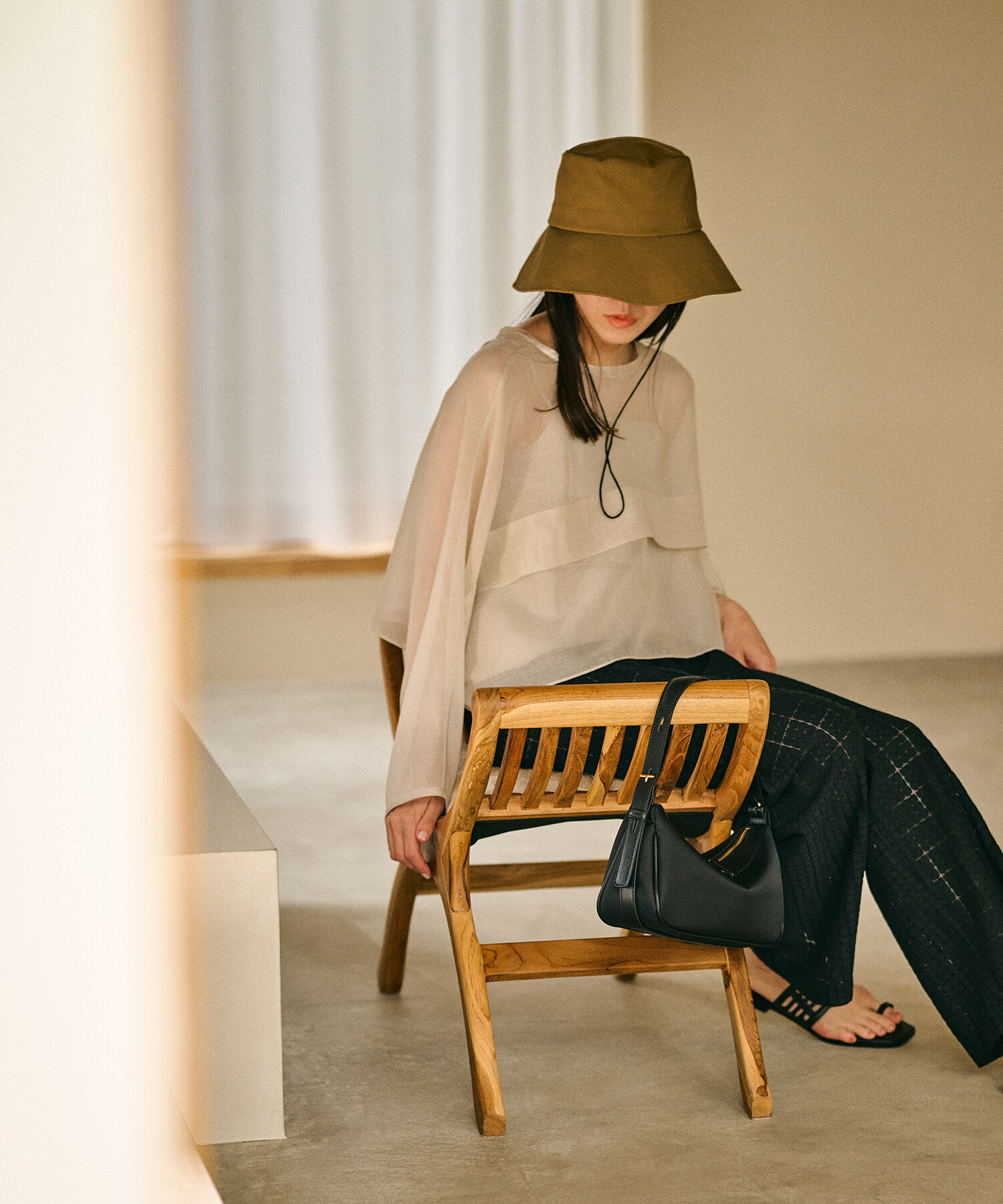 E'POR「【E'POR】C BAG Mini」|ハンドバッグ|