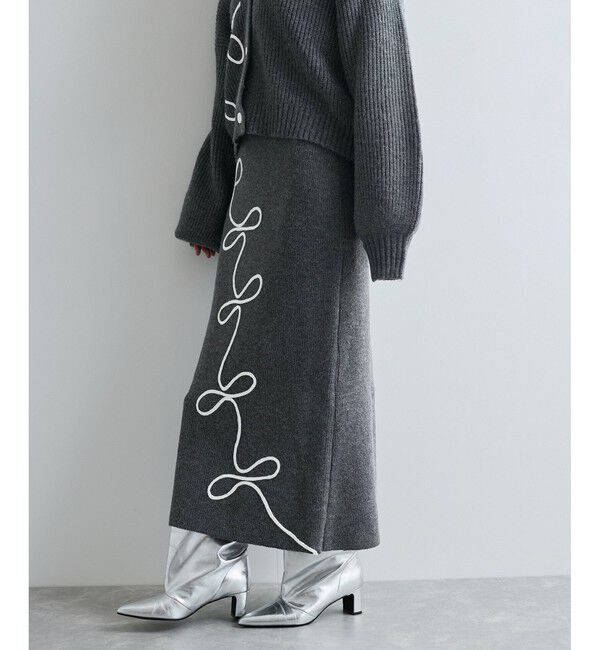 VIS「【WEB限定】リボンコード刺繍ニットスカート【セットアップ対応】」|スカート|