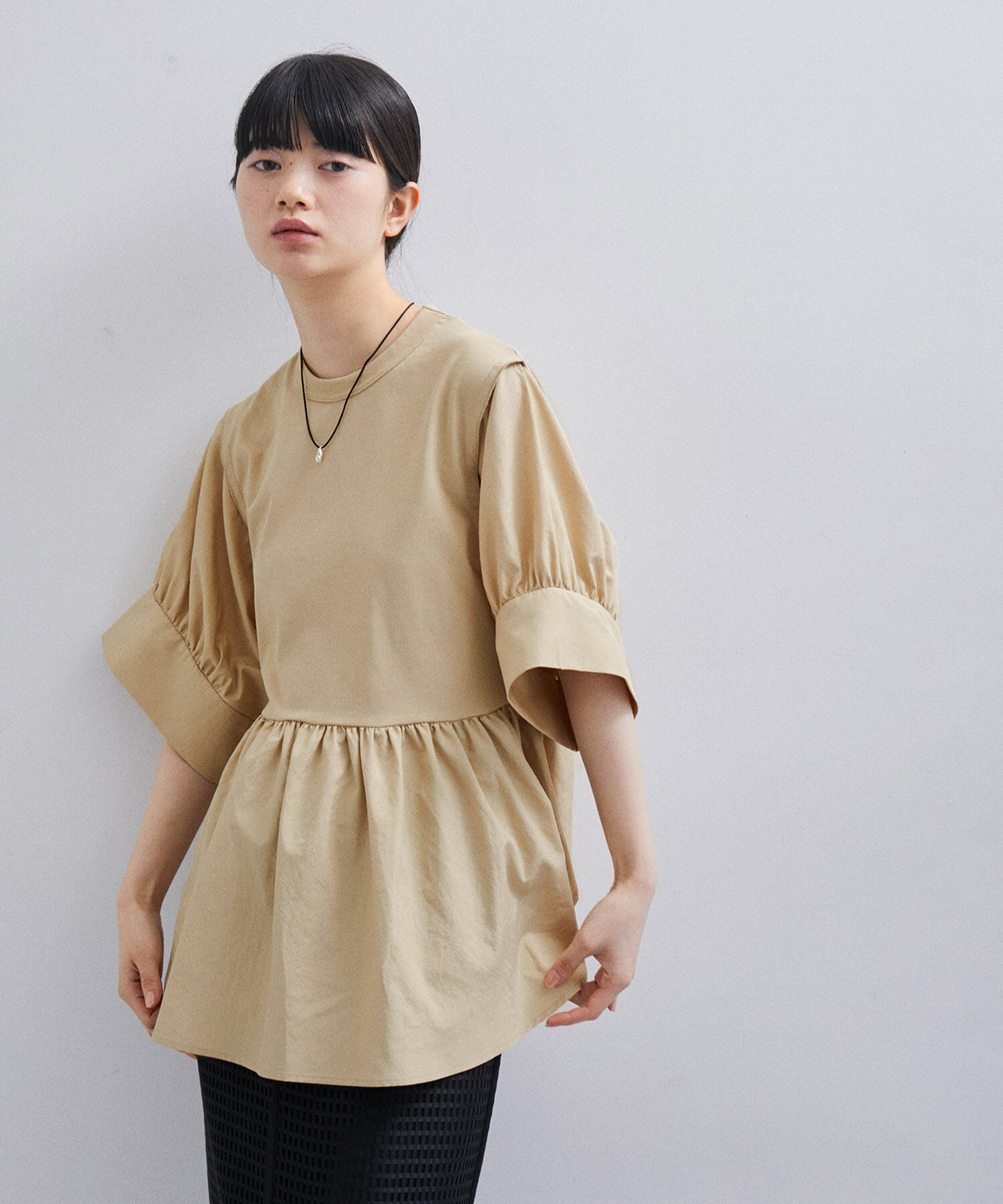 ADAM ET ROPE'「【再入荷・サステナブル・洗える・UVカット】バウンスカフスプルオーバー」|Tシャツ・カットソー|