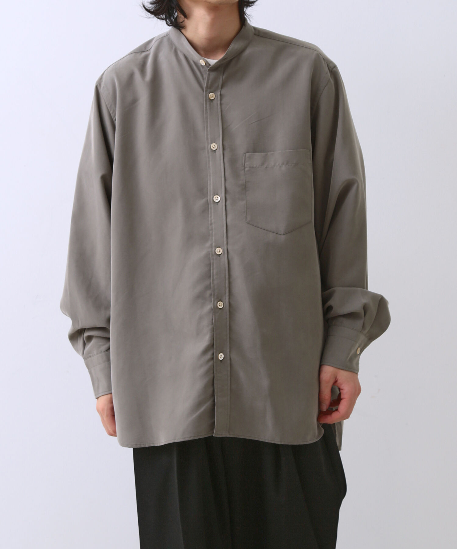 ADAM ET ROPE'「《定番》レーヨンスエード バンドカラーシャツ / ユニセックス」|シャツ・ブラウス|