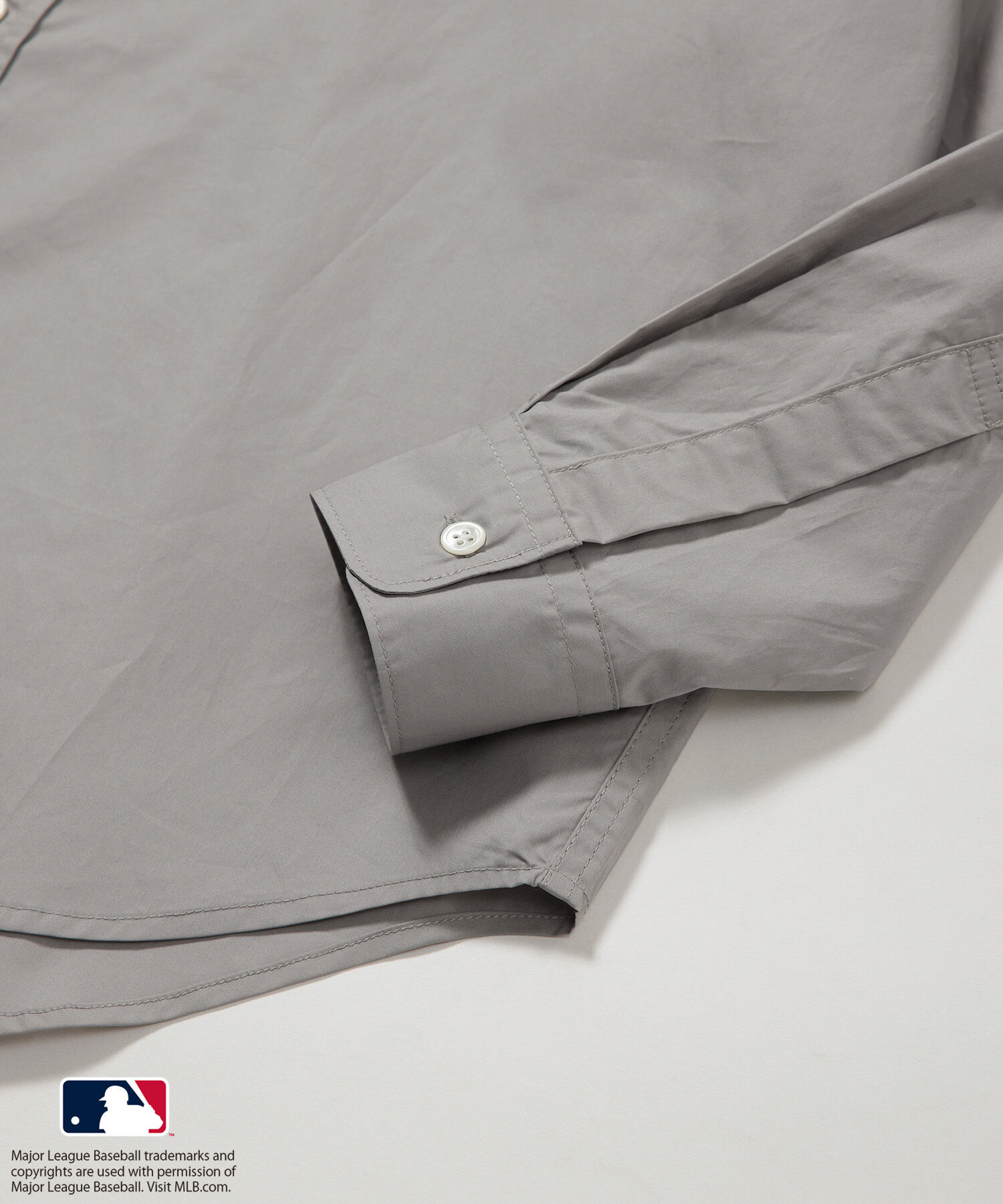 ADAM ET ROPE'「【MLB COLLECTION BY JUN】チームロゴプリントシャツ」|シャツ・ブラウス|