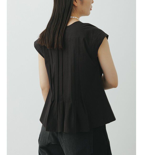 ADAM ET ROPE'「【サステナブル】タックフレアジレブラウス」|シャツ・ブラウス|